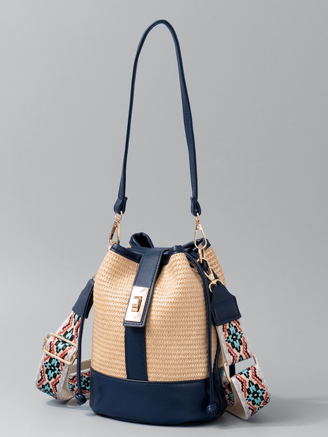 Straw Braided Adjustable Strap Bucket Bag Dark Blue One Size